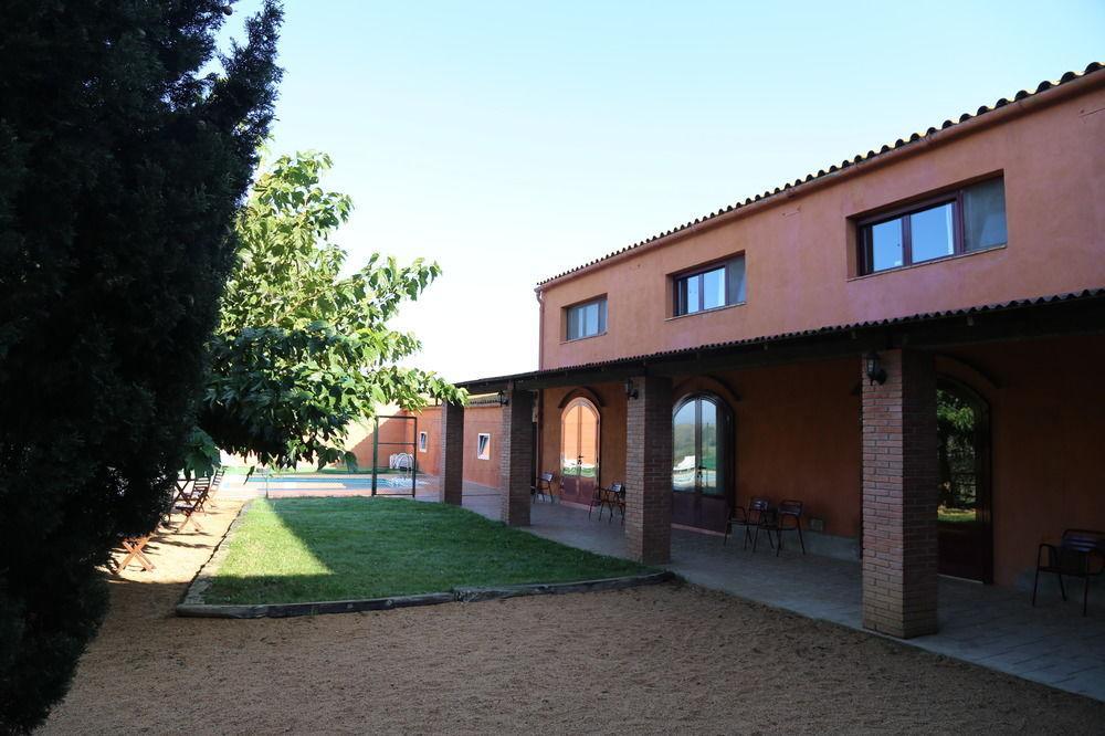 Els Masos D'En Coll Guest House Llavia Bagian luar foto